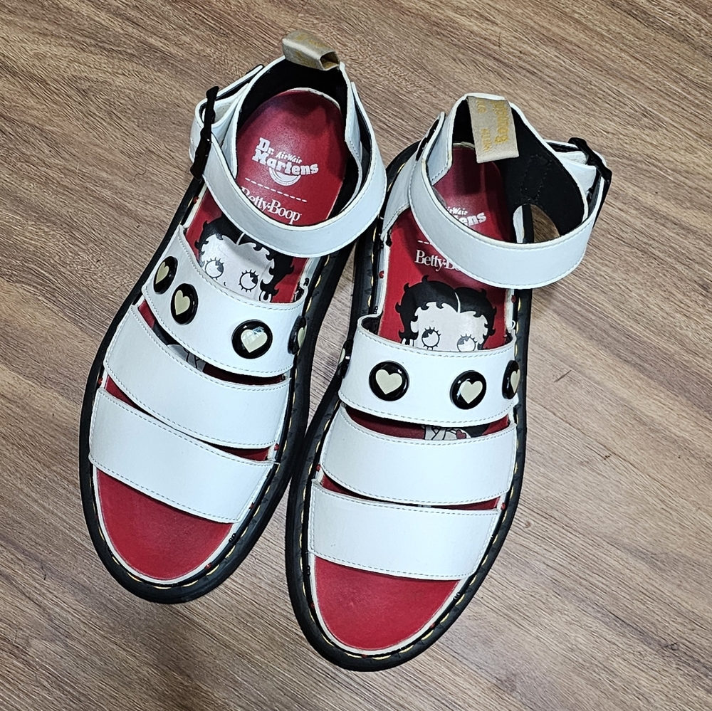 Dr. Martens Betty Boop Sandals Clarissa II
